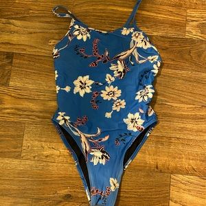 Jolyn One Piece Swim Suit Size 28